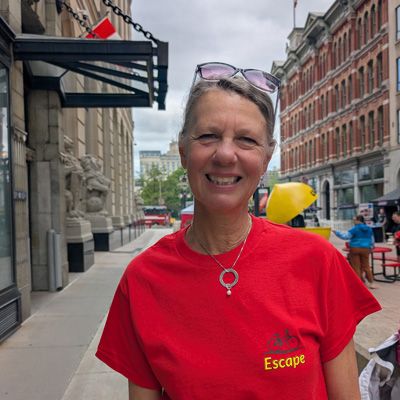 Bike tour guide at Escape bicycle tours and rentals in Ottawa