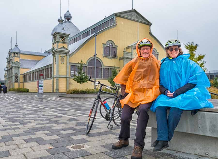 A couple visiting Aberdeen pavilion at Lansdowne park, the glebe during best of Ottawa Neighbourhood and nature bike tour
