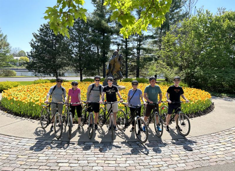 Group have joined Fat Bike Tour in winter in Ottawa with Escape Tours