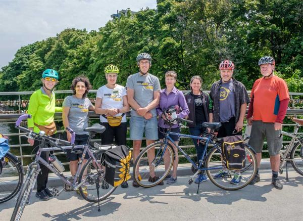 A team of experienced, local, fun and knowledgeable tour guides at Escape Bicycle Tours and Rentals lead Ottawa tours by bike