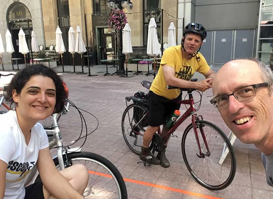 The experienced and knowledgeable team at Escape Bicycle Tours and Rentals help customers with Ottawa bike rentals and tours