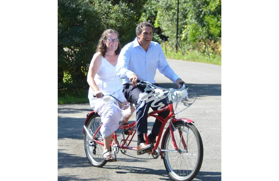 Couple celebrating their wedding with tandem rental from Escape Tours rentals in Ottawa