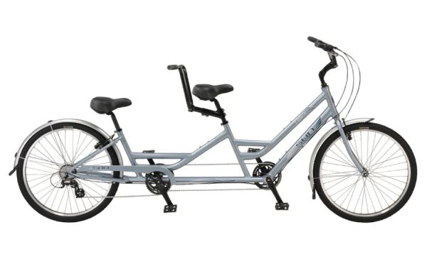 Brickell Tandem 7 is available for rent at Escape Tours and Rentals in Ottawa. Comfort and ease of use are the main focus for this tandem. This bike features low clearance entry which makes for exceptionally easy starting and stopping. It has perfect upper body positioning