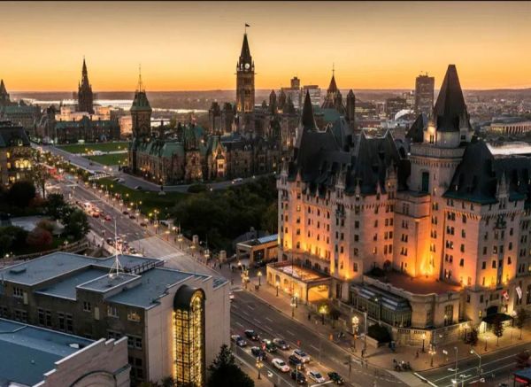 Chill out in OttawaWoW: Things to do in Ottawa- Escape Bicycle Tours & Rentals Featured in the news
